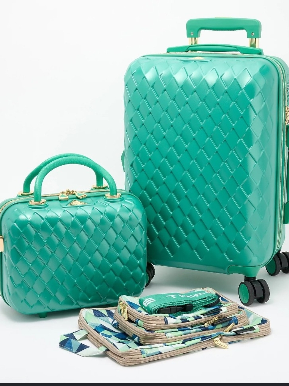NWT Triforce Hardside Carry-On with Beauty Case and 3 Packing Cubes